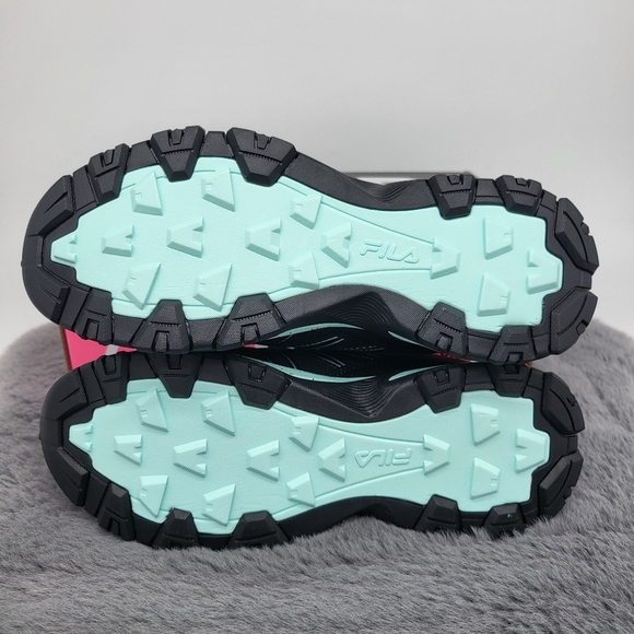 New Fila Quadrix Women's Trail Running Shoes Size 7 - Picture 7 of 7